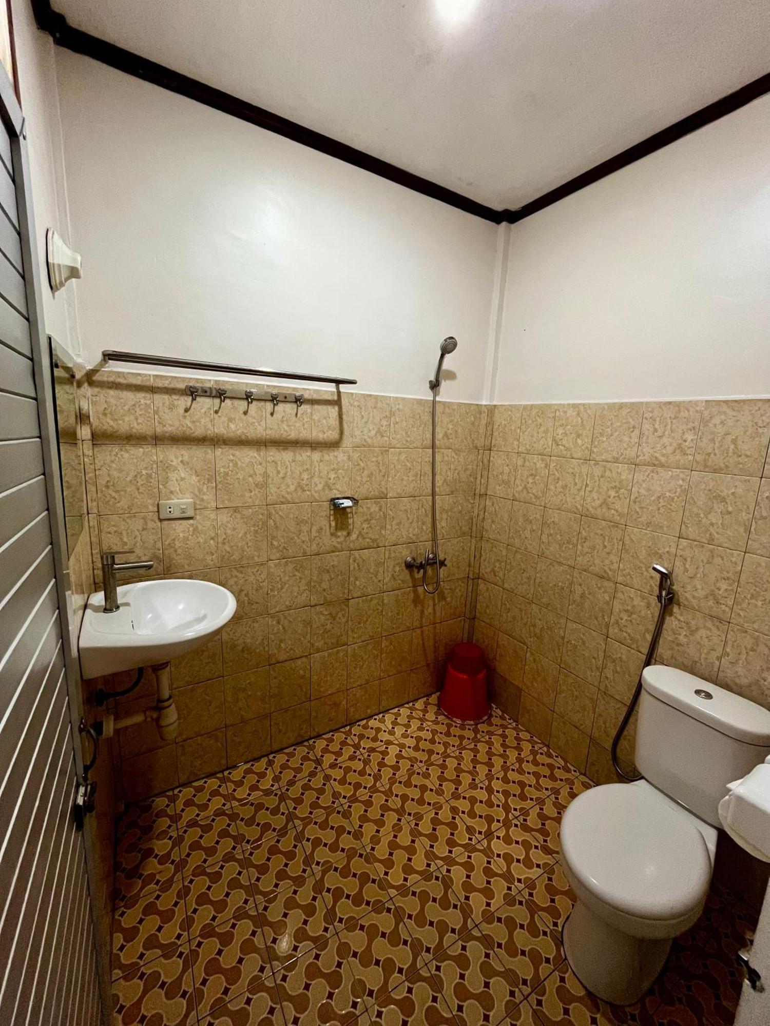 Gokhon Guest House Tuk Tuk Buitenkant foto